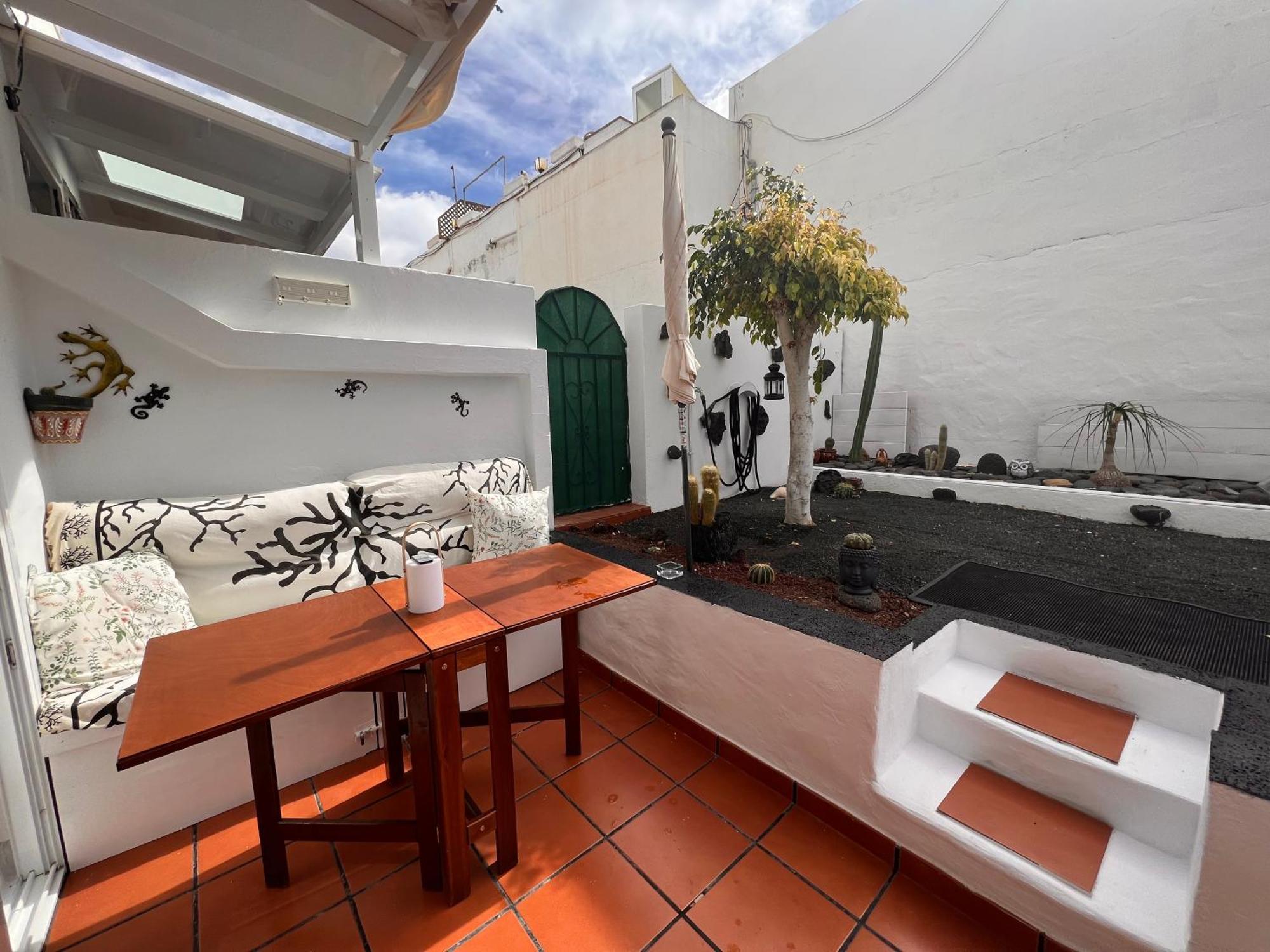 Budda House Puerto Del Carmen. Tias Bagian luar foto
