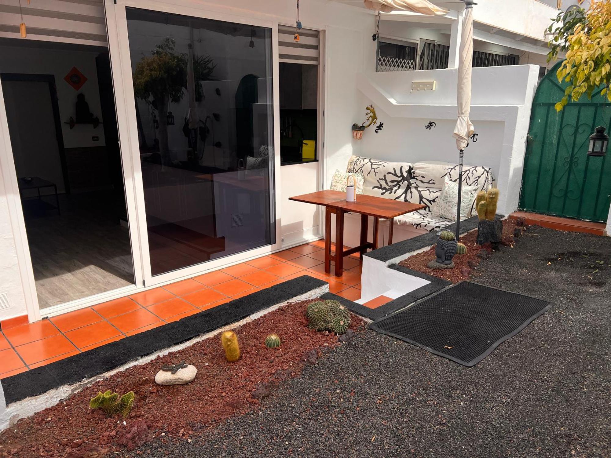 Budda House Puerto Del Carmen. Tias Bagian luar foto